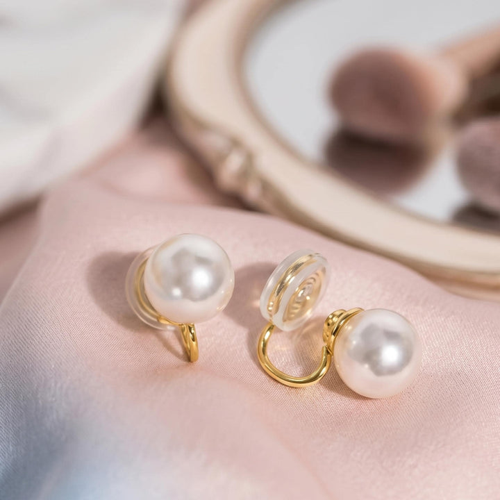 Minimalist Gold Pearl Jewelry, Freshwater Pearl Clip on Earrings, Non Pierced Bridal Earrings, Aesthetic Pearl Drops, Classic