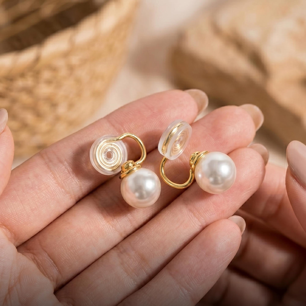 Minimalist Gold Pearl Jewelry, Freshwater Pearl Clip on Earrings, Non Pierced Bridal Earrings, Aesthetic Pearl Drops, Classic