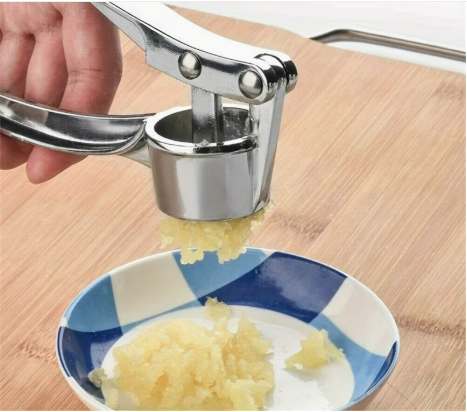 Stainless Steel Manual Garlic Press And Ginger Grinder — thumbnail 3